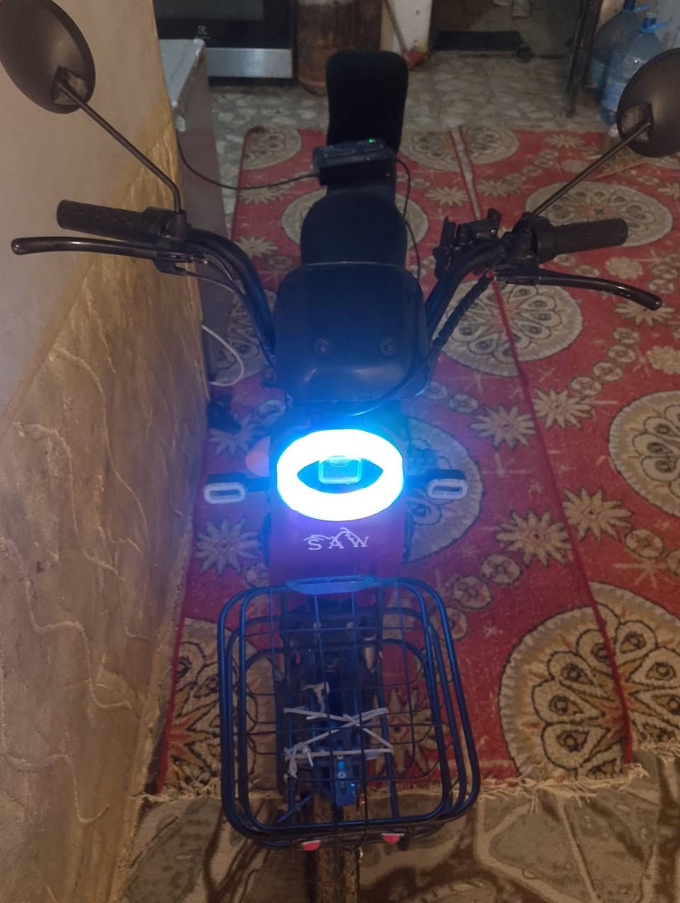 سلام عليكم دراجه شحن البيع نضيفه صالي شهر من خذته يعني من اكلك نضيفه نضيفه اشاير شحن فول نشرات بطاريات 5 ماخذه اني 500 سعره 300 بيه مجال حك جيه


**إذا كنت صاحب هذا الإعلان وتريد حذفه لأي سبب، رجاءا أرسل رسالة إلى الدعم الفني**