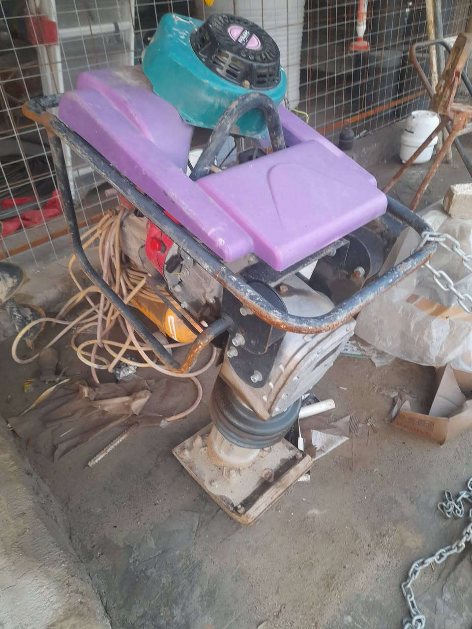 السلام عليكم كنغر قفاز عدد٢ أبراج سكله عدد ١٥ صاحي 
اوبيهن طاك لحيم بصيط ***********  بابل الهاشميه التياس
