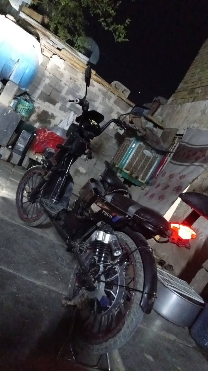 مستعجل على اللبيع
سلام عليكم دراجة شحن حجم20 للبيع بطاريات جدد لايت ناصي وعالي دبل شاره تمشي 80 سعر 175 وبيهه مجال مامتواجد خاص بس وتساب رقم*********** شراي وتساب وبي خير ويدلل مكان بغداد
