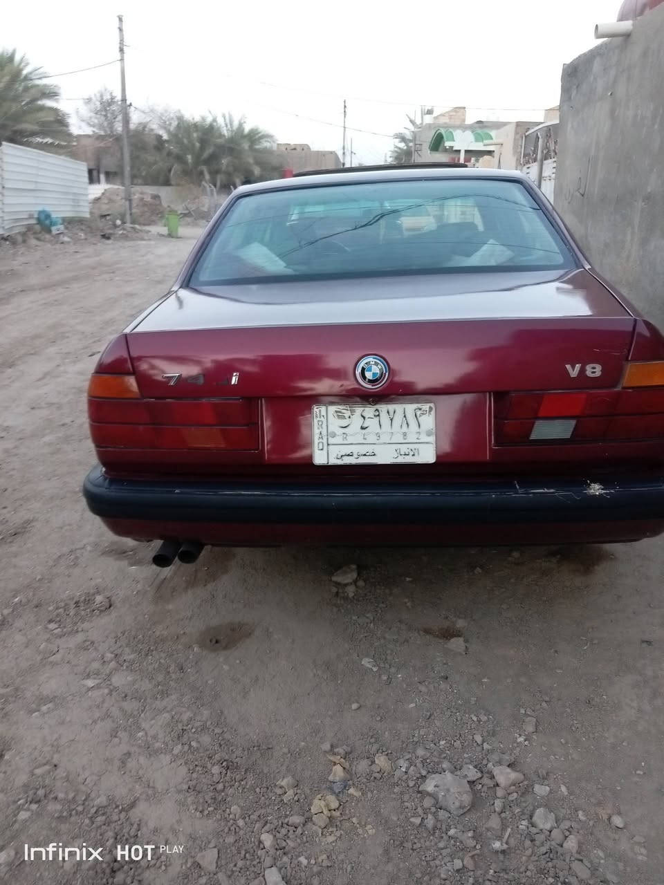بي ام ٧٤٠ اصل ٧٣٠ موديل ١٩٩٣ مكينه وكير حداديه تخم تأير تبريد سمكره وصبغ عام منفوضه من الدعايه لدعاميه ترايك ٢٦٠ وين ميعجبك سنويه صاقطه وكاله عامه باسمي تريد احولك اني تريد اوصلك للمالك فتحه مرايا منفصل داخل جلد كهربائيات كله شغاله السعر ٧٠ وبيها مجال قليل  صارلها عندي ٤ سنوات والي معجبه السعر اتشرف بيه والسوك كلشي بيه وتحياتي للجميع الاتصال ***********
