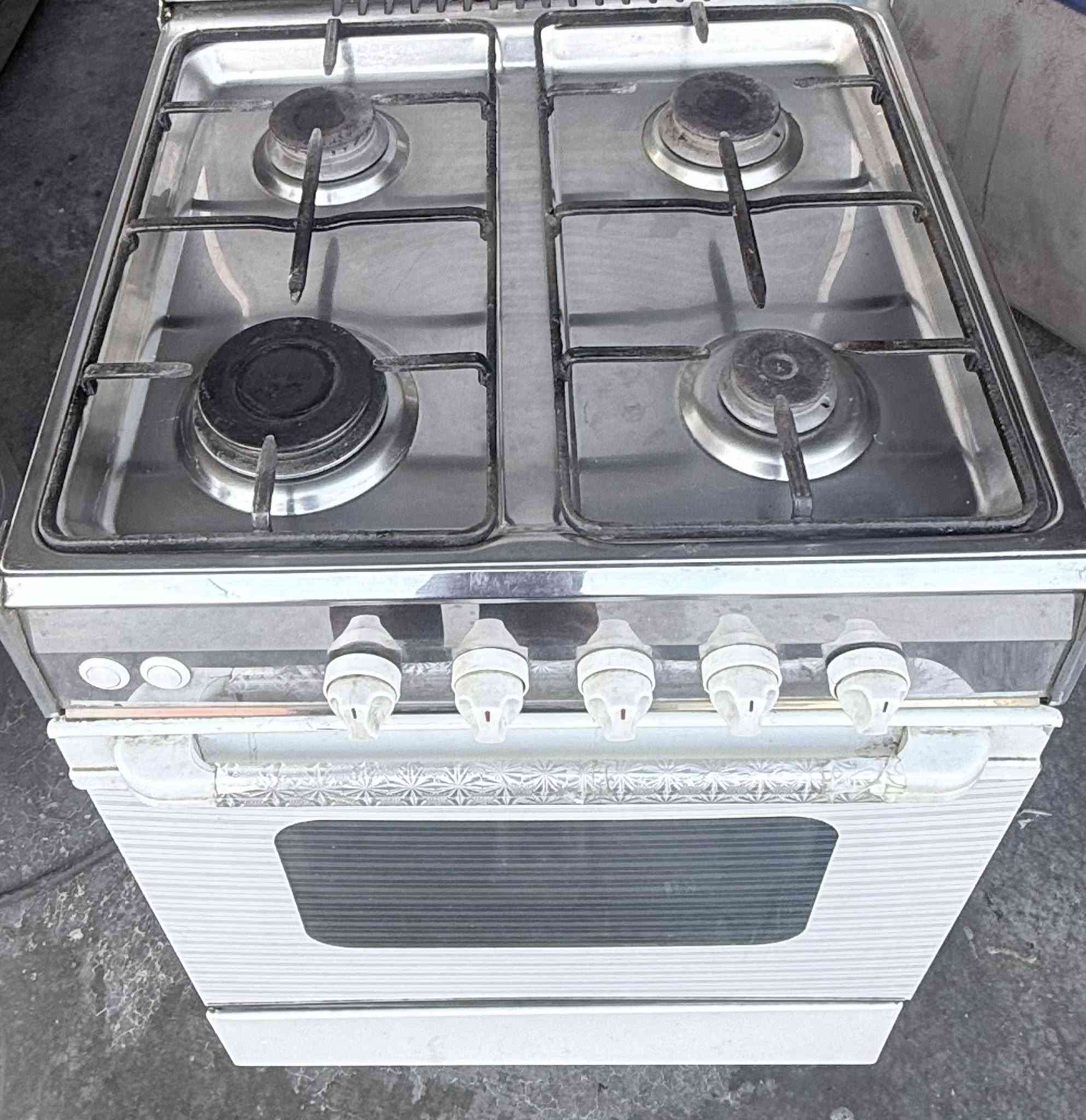 طباخات نضيفه كلش البيع اليرديهن يتفضل خاص *********** واتساب
