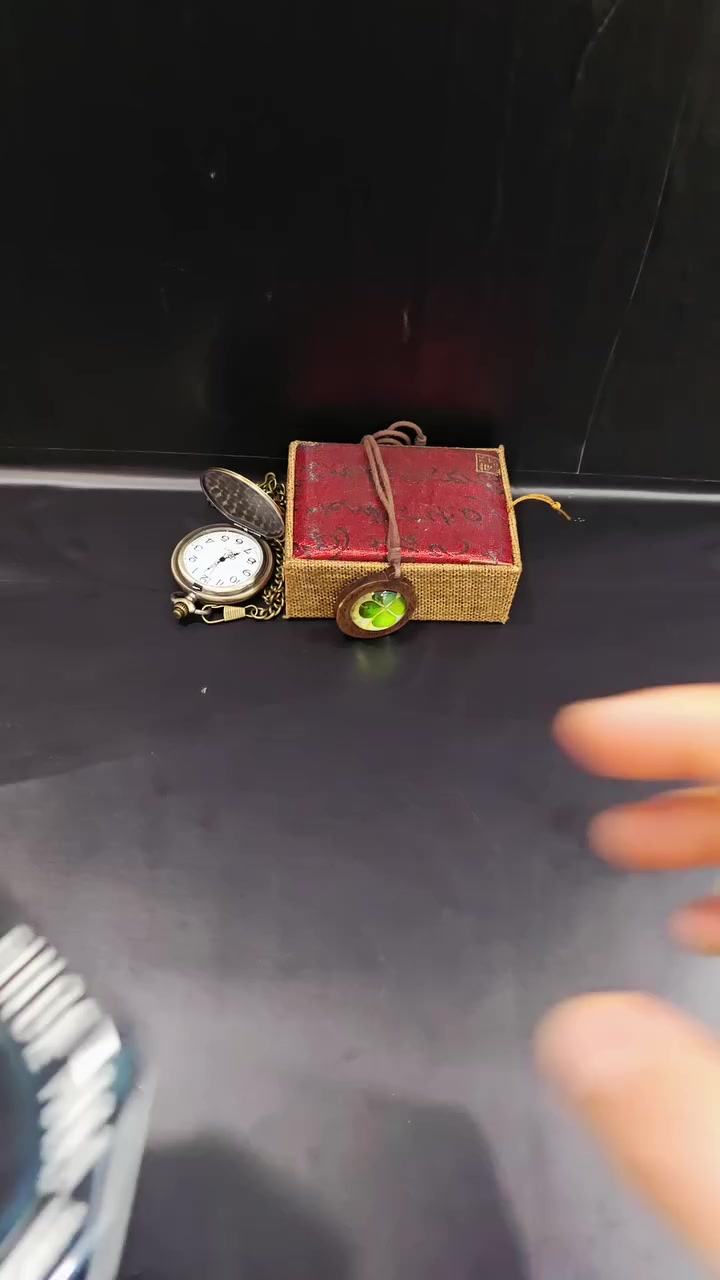 كاسيو جي شكو⌚️
الكتروني 🎰
كوالتي عالي جدا 🔝
طلاء ثابت ⚠️
مقاوم للماء 🚱
سير ربر ✔️
زر إضاءة 🔦
سعر القطعة 9000 دينار فقط 
#ساعات_رجالية #ساعات_فخمة #ساعة_يد #ساعاتي #ساعات_ماركة


**إذا كنت صاحب هذا الإعلان وتريد حذفه لأي سبب، رجاءا أرسل رسالة إلى الدعم الفني**