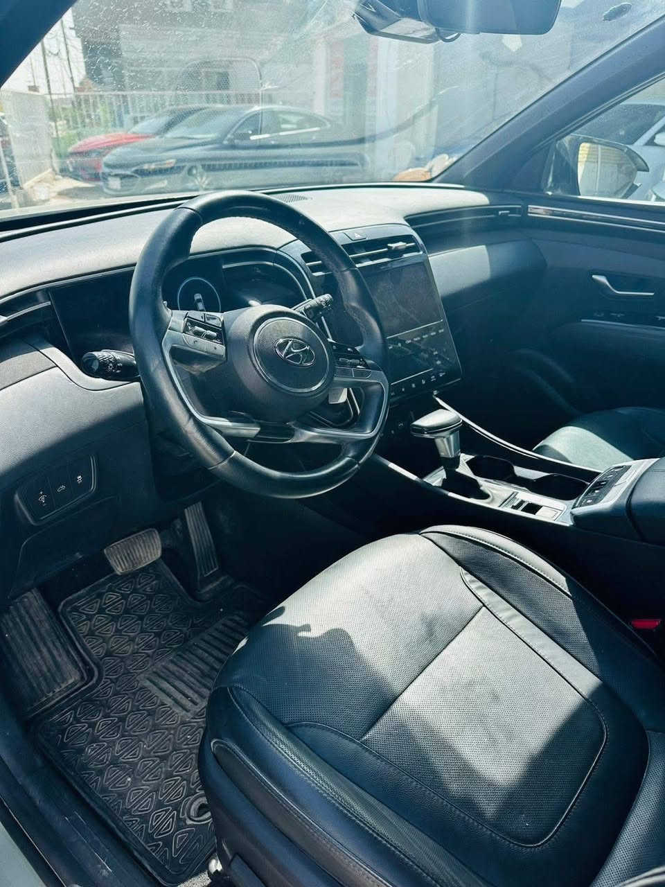 السلام عليكم
 بيك اب  سنتا كروز 2023 لمتد وارد امريكي

حجم المكينه : 2500 تيربو 🚀 
المسافه المقطوعه : 16 الف ميل  
الضرر : جاملغ تبديل وباب صبغ وبنيد 

المواصفات 
1. فتحه 
2.بصمه + بصمه بيبان 
3. كشن كهرباء 
4. ويل كب 
5.رادارات 
6.تشغيل عن بعد
7.كرايب جلد
8. لايتات زنون
9. اشاير بالمري
10. تحكم ستيرن 
11. كشن تبريد تدفئه 
بدون رقم تترقم حمل جميع المحافظات 
 
السعر :190
معرض برج العرب لتجارة السيارات 
للاتصال 
***********
***********
***********
