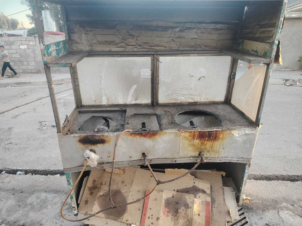 سلام عليكم عندي هاي فاترينه يحتاجلها ترتيبات وهاذا الطباخ ذن شتريت كافترياء وهنه لكيتهن بيها واريد ابيعهن وياهن مال مقبلات ميز هم مثلها ذن سعرهن ١٠٠ ثنيهن


**إذا كنت صاحب هذا الإعلان وتريد حذفه لأي سبب، رجاءا أرسل رسالة إلى الدعم الفني**