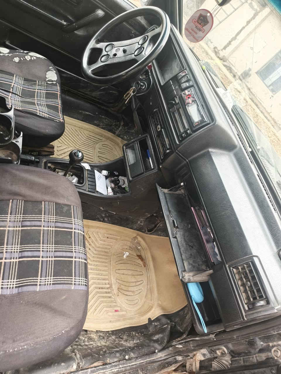 كولف موديل 1991
اني صاحبها الشرعي رقم انكليزي
سنويه 2029

كير ومحرك شرط 

بيها خيسان فقط الدوسات وينرادلها شويه ترتيب بل كهربائيات

الحمدلله ماموكفتني بمكان وقطاره مال بنزين

محرك 0 . 8

السعر 27 و بيها مجال شي بسيط

***********

***********
