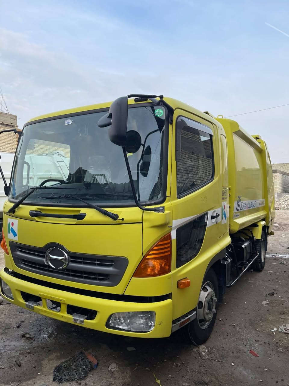 سلام عليكم هينو كابسه دخول جديد مامشتغله مرقم بصره كفاله مكان بغداد ***********///***********
