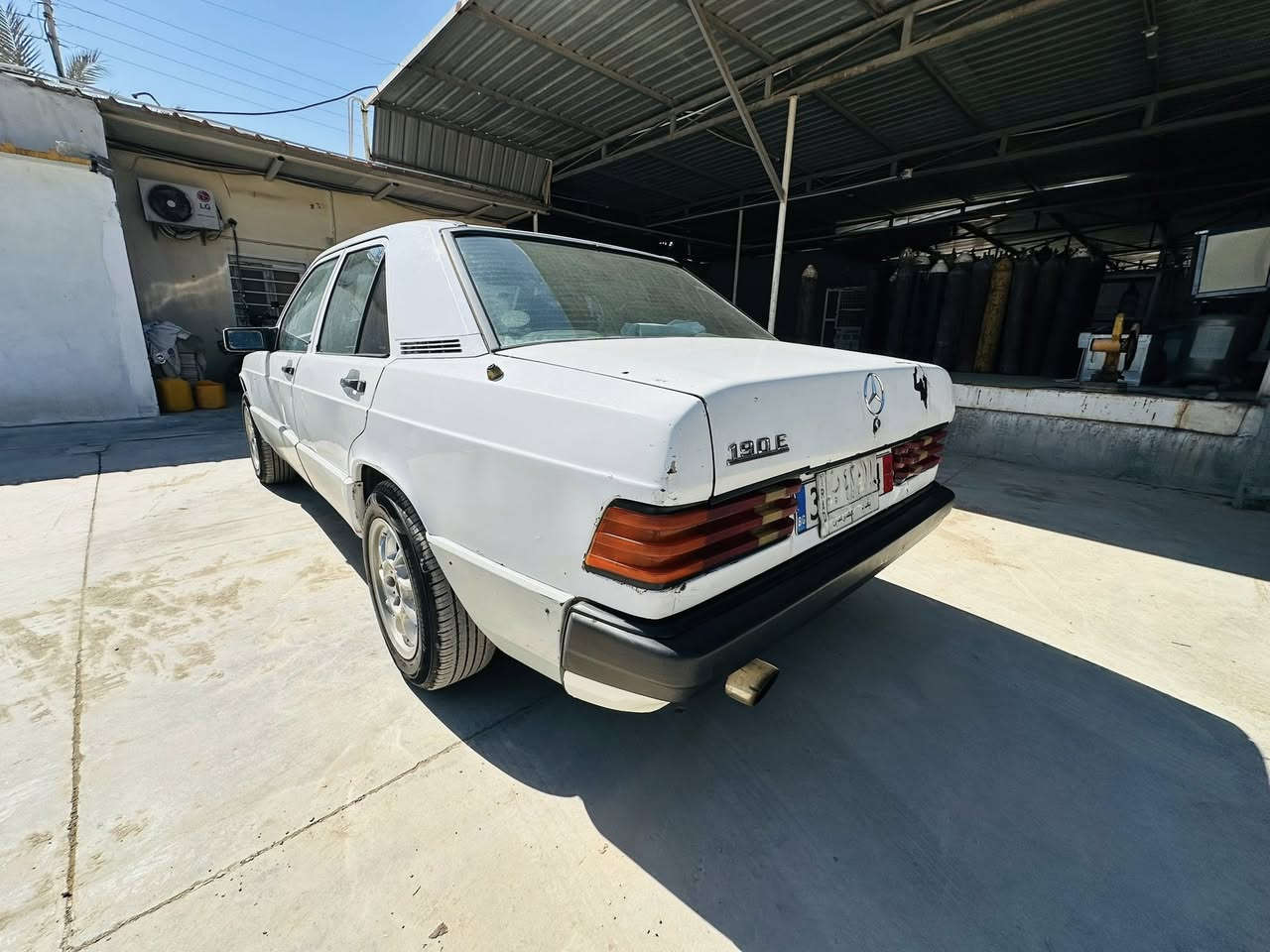 190 
موديل 88
كير مكينه بلاد 
 بدون ضبغ وبدون تعمير طخات بسيطه واضحه بلصوره 
مال جنايه
راعيها موجود تحويل ثاني يوم 
ب 37$ بيها مجال 
***********
