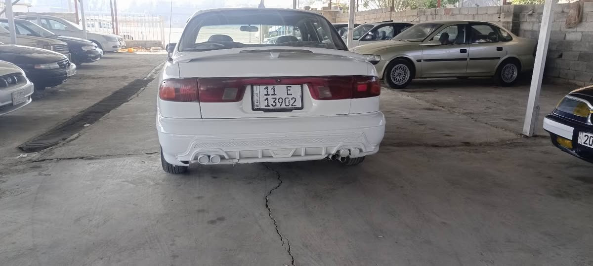 سلام عليكم 
سوناته 2موديل 95
مكفوله كفاله عامه 
مصبوغه صبغ لجماليه
رقم بغداد الدولي 
السعر 48وبيهه مجال 
الاستفسار عل رقم ***********
