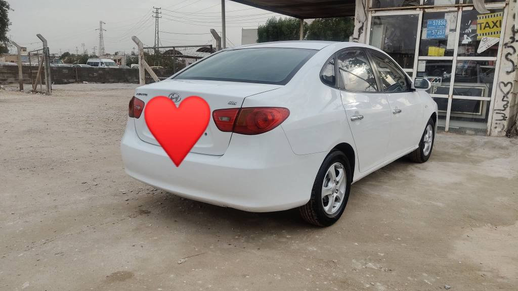 هونداي افانتي 2009 
 بيها قطعة وحده وبارد 
محرك 1600 دكشن عالي
تبريد تدفئة 
حدادية گير محرك فول 
كامرة +شاشة 
سيارة احلة من الصور 
103 وبيها مجال حگ الجيه 
ترهم بيع ومراوس 
تريد وكاله تريد تحويل 
رقم سليمانية الماني مو القديم 
تواصل /*********** النجف, العراق
