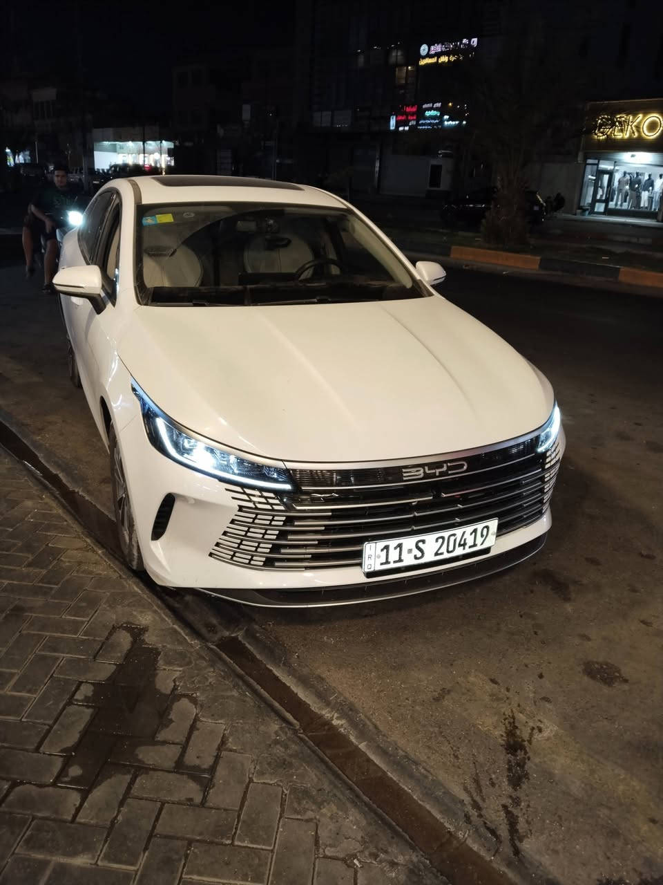 سلام عليكم كامل مواصفات باسمي مكاني البنوك السعر ٢١ وبيه مجال للتواصل *********** كفاله عامه
