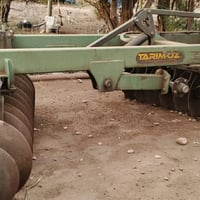 دسك ٢٠ • جديد • غير مستخدم