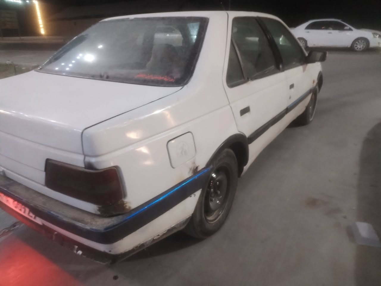 السلام عليكم ورحمة الله البيع بيجو فرنسي ٤٠٥ مكينه وكير جديدات حداديه جديده كهربايات شغاله تخم تاير جديد باتري جديد سياره ما مكفوله تبريد شغال دولي بسمنه تحويل كبل سنويه عضم مجدد ٢٨ السعر 26ورقه مكان السياره الدوانيه قضاه الشاميه رقم المبايل ***********
