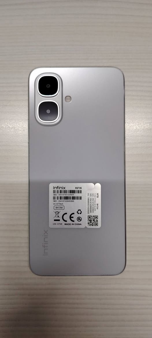 مبايل Infinix smart 10 جديد إستخدام يوم واحد فقط ومشحون مرة واحدة.
السعر 150 ألف قفل
لون تيتانيوم 
ذاكرة تخزين 64 گيگا و رام 3 گيگا
بيه ضمان سنة


**إذا كنت صاحب هذا الإعلان وتريد حذفه لأي سبب، رجاءا أرسل رسالة إلى الدعم الفني**