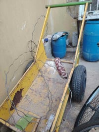 عربانة • للبيع