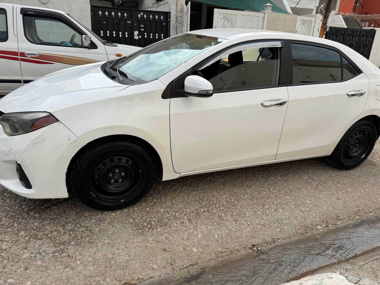 تویتا کرۆلا مۆدیل 2016مۆسەفات S
سێ گێرە سەنەوی نوییە تا 2029 بە ناوی خۆمە گێر مەکینە بەشەرت نەکراوەتە سەیارەکە 70میل رۆشتوە سەیارەکە لە هەولیرە سەیارەک زۆر جوانەو بەرچاوە ساردی نیە شوختی نیە  چوار پەرچاو دوشانی کلێرە *********** أربيل, العراق
