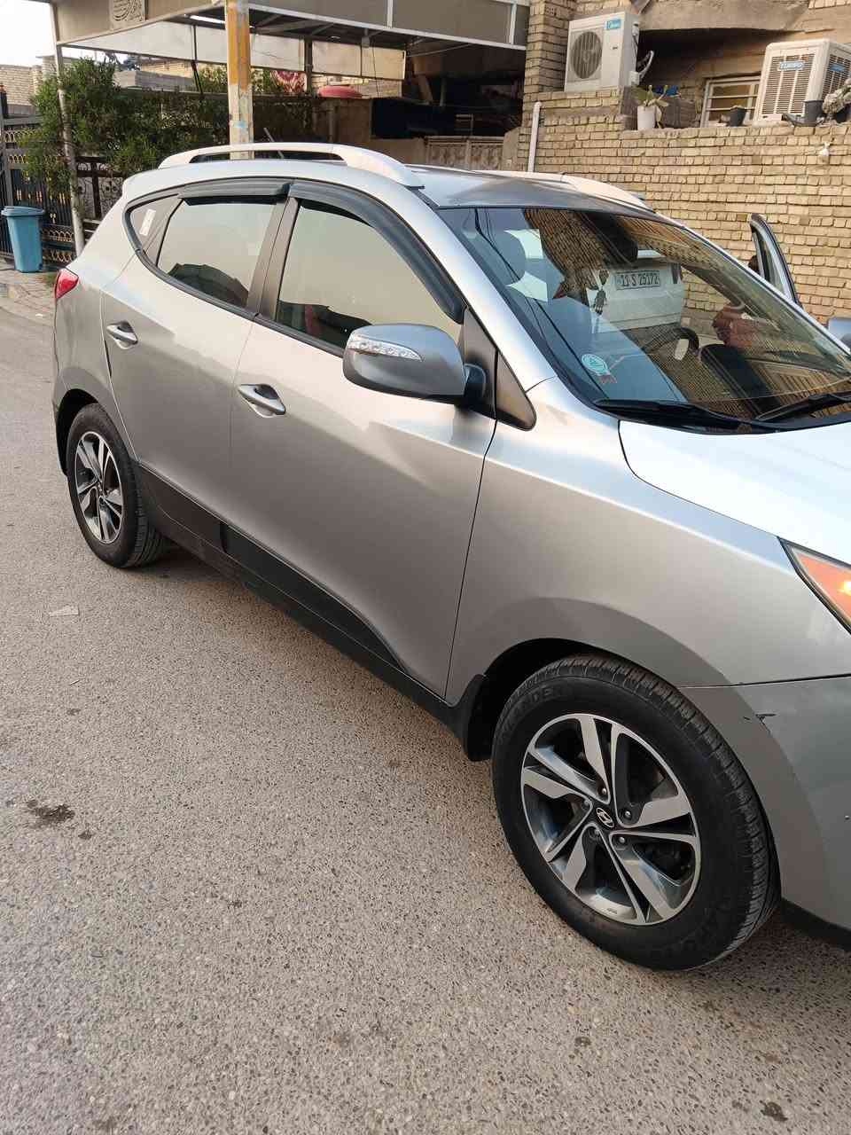 سلام عليكم توسان2013 وارد أمريكي مكينه ٢٤٠٠ دوش حادثه خشم البنيد سياره ليبل واحد لايت زنون بصمه السعره١٢٨ بيها مجال قليل للاستفسار *********** العنوان بغداد حي الكوفه قرب تقاطع كسره وعطش
