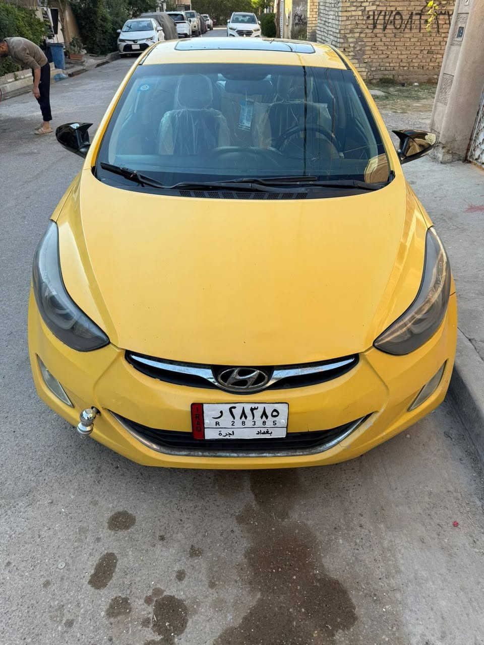 السلام عليكم
النترا موديل 2012 لون اصفر كما موضح بالصورة ضربة دعامية  مواصفات فتحة تحكم جهتين كاميرا خلفية شاشة اشاير بالمري  السيارة بأسمي
للاستفسار الاتصال على الرقم
***********
