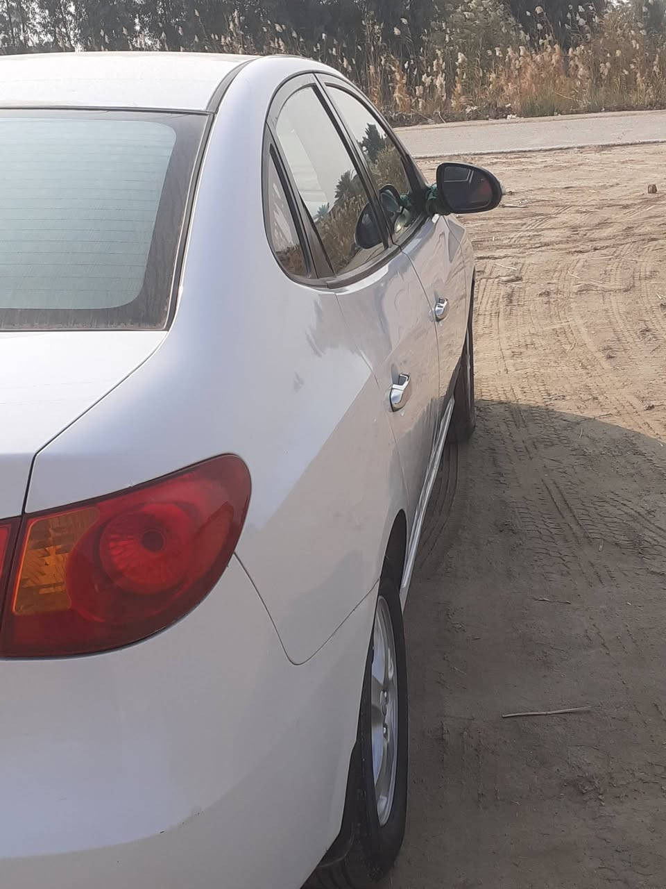 السلام عليكم 
النترا 2011خليجي مكفوله من تبديل وفتح وصبغ ماعدا بارد باب خلفي محرك 1600دكشن عالي المرغوب كير محرك تبريد خير من الله سياره رقم اربيل الجديد باسمي سنويه وهزه جديده ماعايزه شي كله جديد باتري جديد تخم تاير جديد
***********
