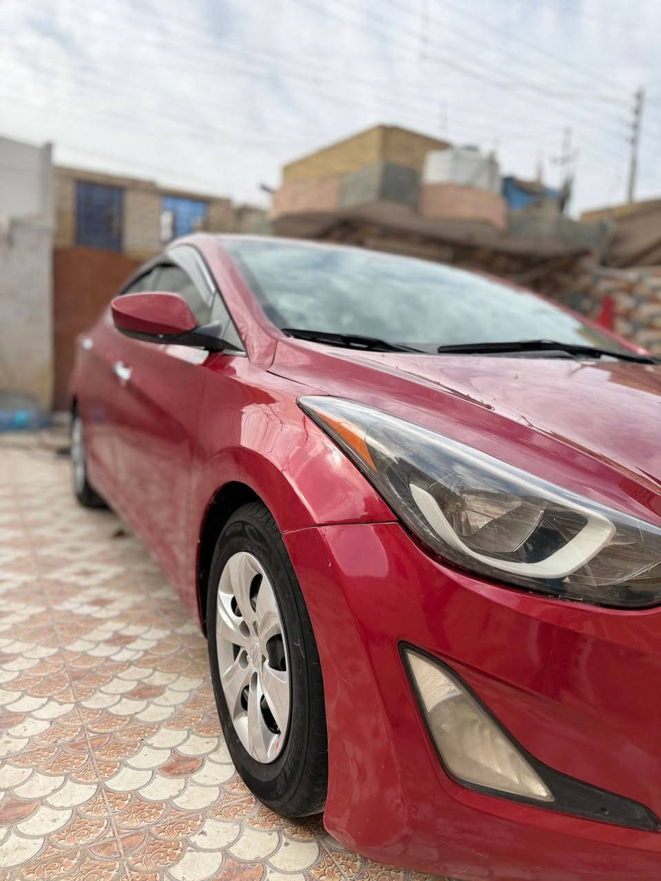 السلام عليكم 
النترا موديل 2016 امريكي محرك 1800 دوش ضربتهه جاملغ وبنيد تبديل وباب السدر الباقي ليبل واحد تصليح مقدمه البرانكيت مكفوله من العيب الشرعي والصوليات السعر 97 
مكاني ذي قار قضاء النصر 
*********** ناصرية, ذي قار
