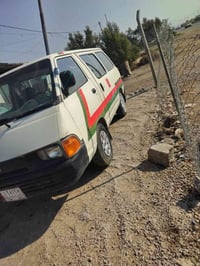 عندي هاي الفاره تيوتا موديل ٩٦ محرك كير تخم تاير صدر كله جديد كهربائيا...