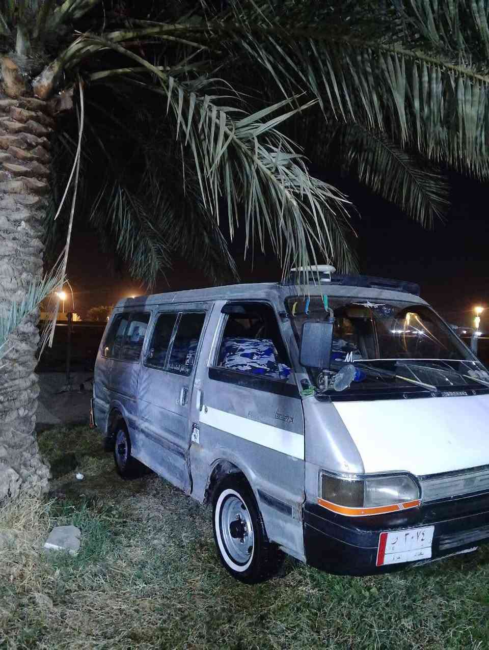 سلام عليكم كيه بسته بلاديه موديل ٩٣بلاديه كير محرك تخم تاير سيارة جاهزه مل جناي سعره ٣٧بيهه ***********
