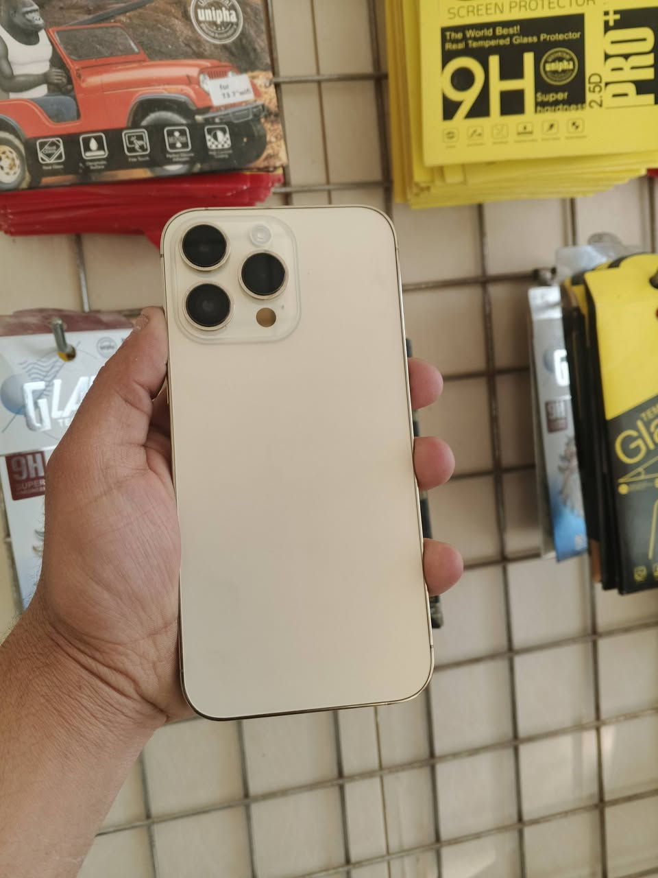 ايفون 14 برو ماكس 
ذاكره 256
بطاريه 93 لا معله ولا مبدل 
شرق اوسط نموذج m
جهاز مكفول كفاله عامه 
السعر 860
مكتب علي الشمري واسط قضاء العزيزيه شارع العام مجاور محطه عماد بدريه شارع القدس التواصل والاستفسار ***********
