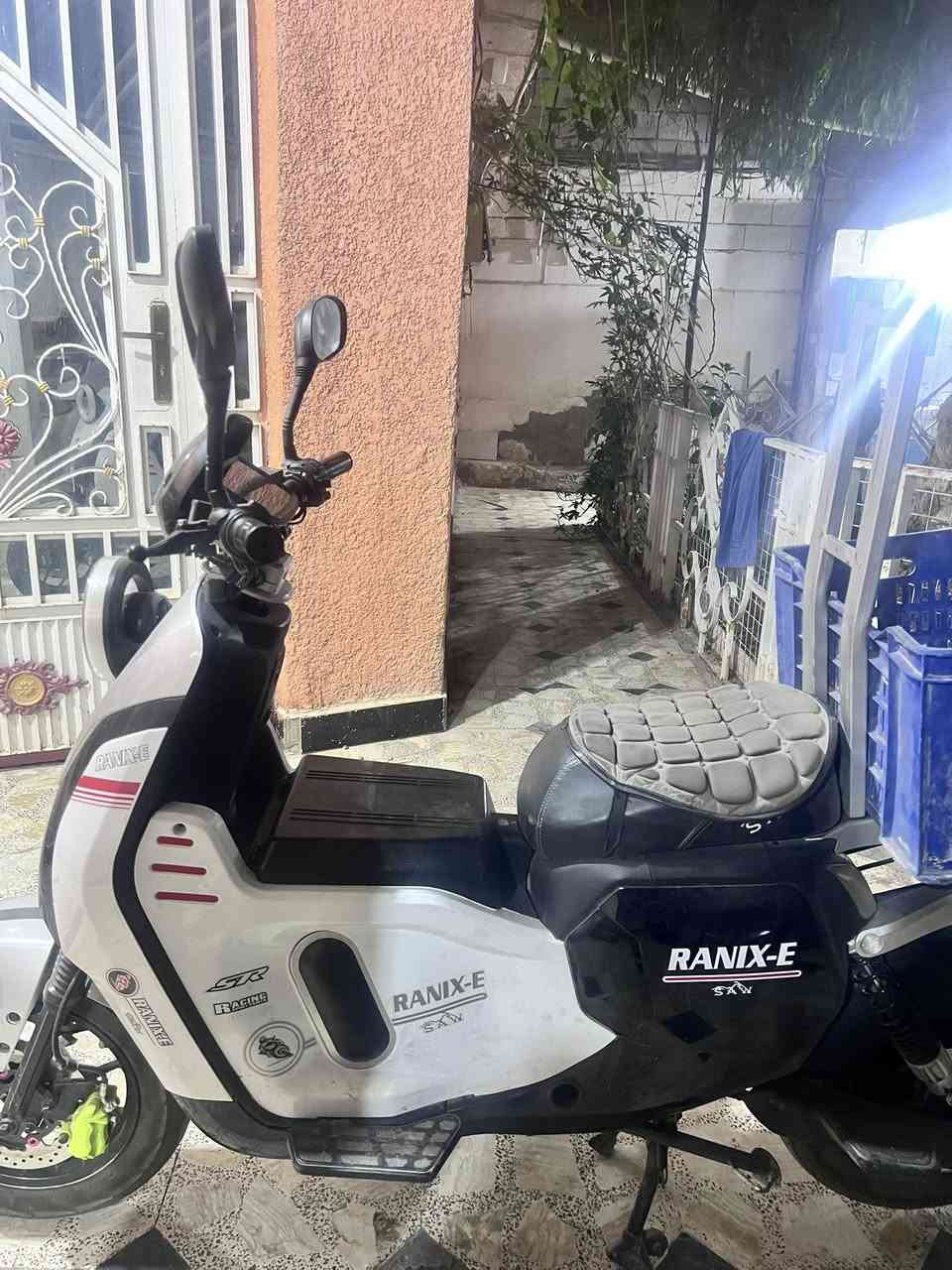 دراجه شحن للبيع 6بطاريات الملف 3000
📞***********
السعر 650 وبي مجال
