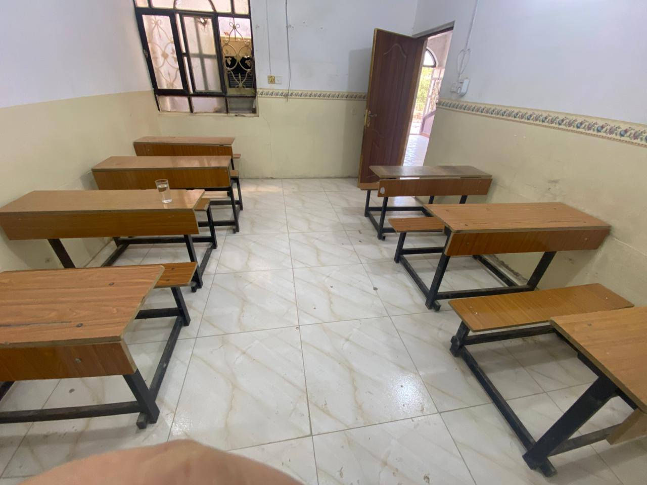 رحلات مدرسيه للبيع
***********
