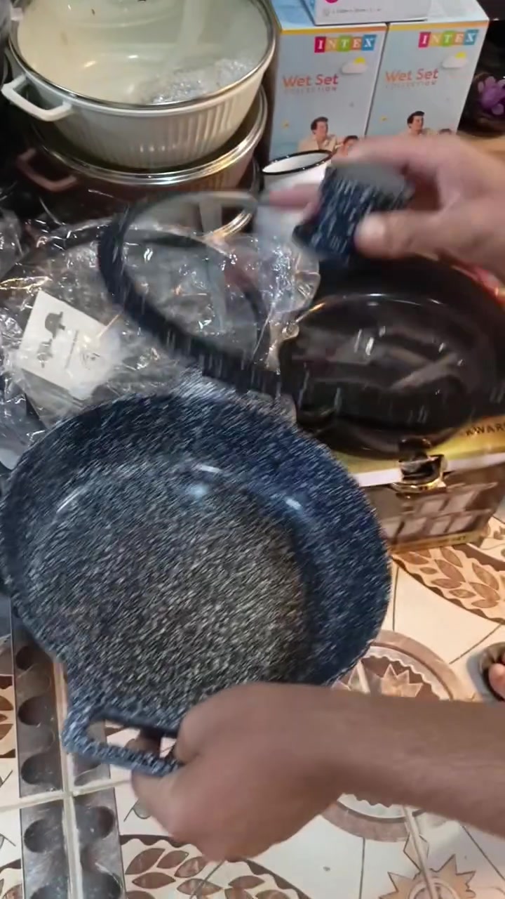 تشكيله جداري زيتي + تبسي زيتي 
باله غير مستخدم ضمان شرط الشغل
لون اسود  زيتوني ابيض جوزي  
زجاجيات محمد الدور 
سوق المخضر


**إذا كنت صاحب هذا الإعلان وتريد حذفه لأي سبب، رجاءا أرسل رسالة إلى الدعم الفني**