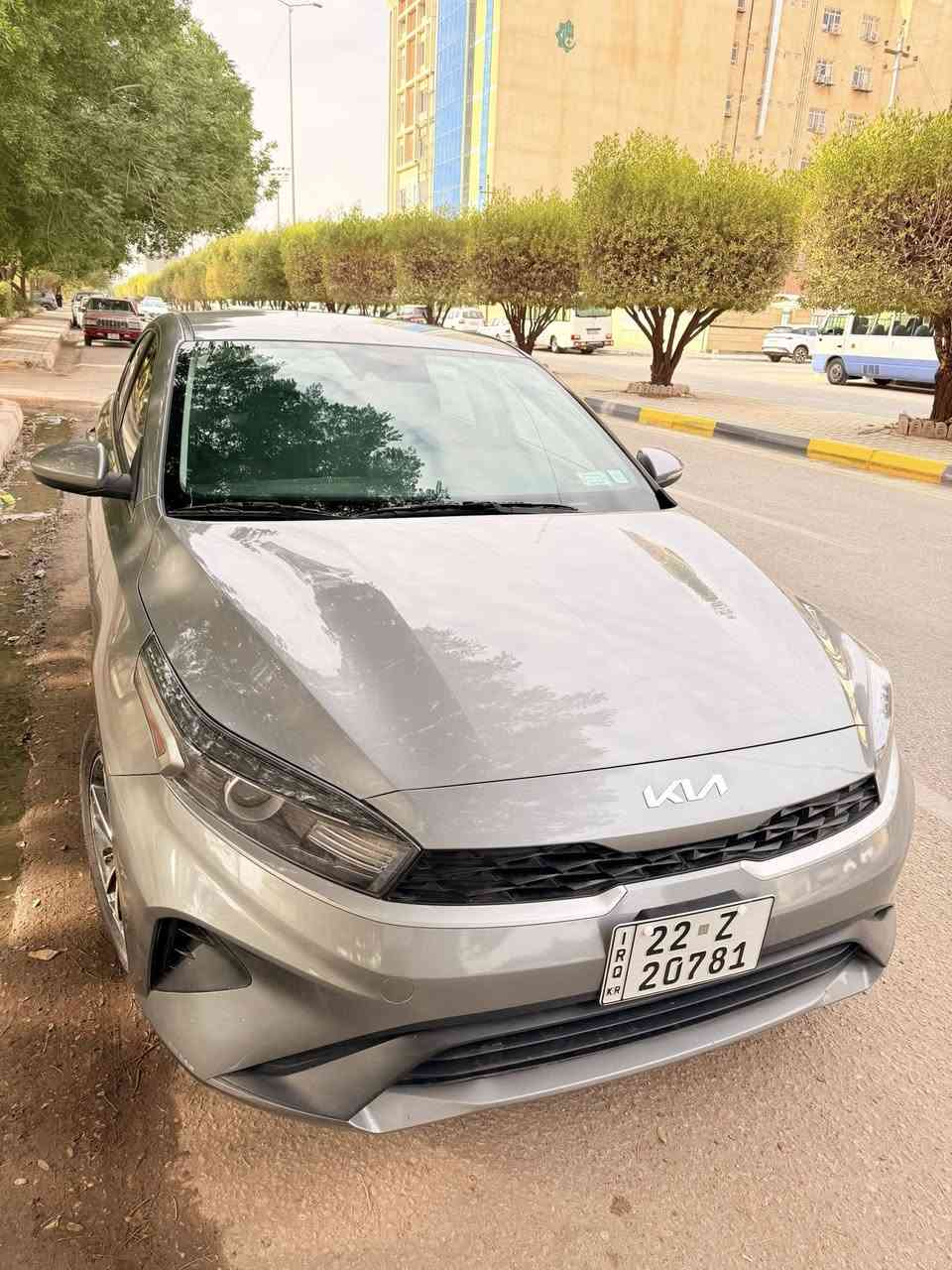 السلام عليكم
كيا فورتي 2024 LX
موصفات نص فول معروف رادار تحديد مسار شاشه كاربلي 
2000دوش 
ماشيه 40km
الضرر جاملغ وباب سائق وقطعتين كلير 
مرقم اربيل كامل دخول جديد تريد وكاله او تحويل
السعر150$ مجال بسيط 
***********
