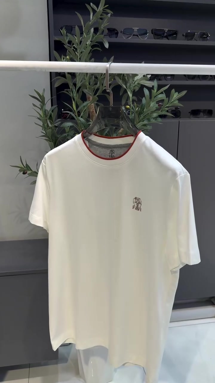 👕 ازياء ADAM BRAND 
📍المنصور شارع14رمضان 
📍مقابل معجنات الرباط 
📞 ***********
#ترند #العراق #اكسبلور #ملابس
