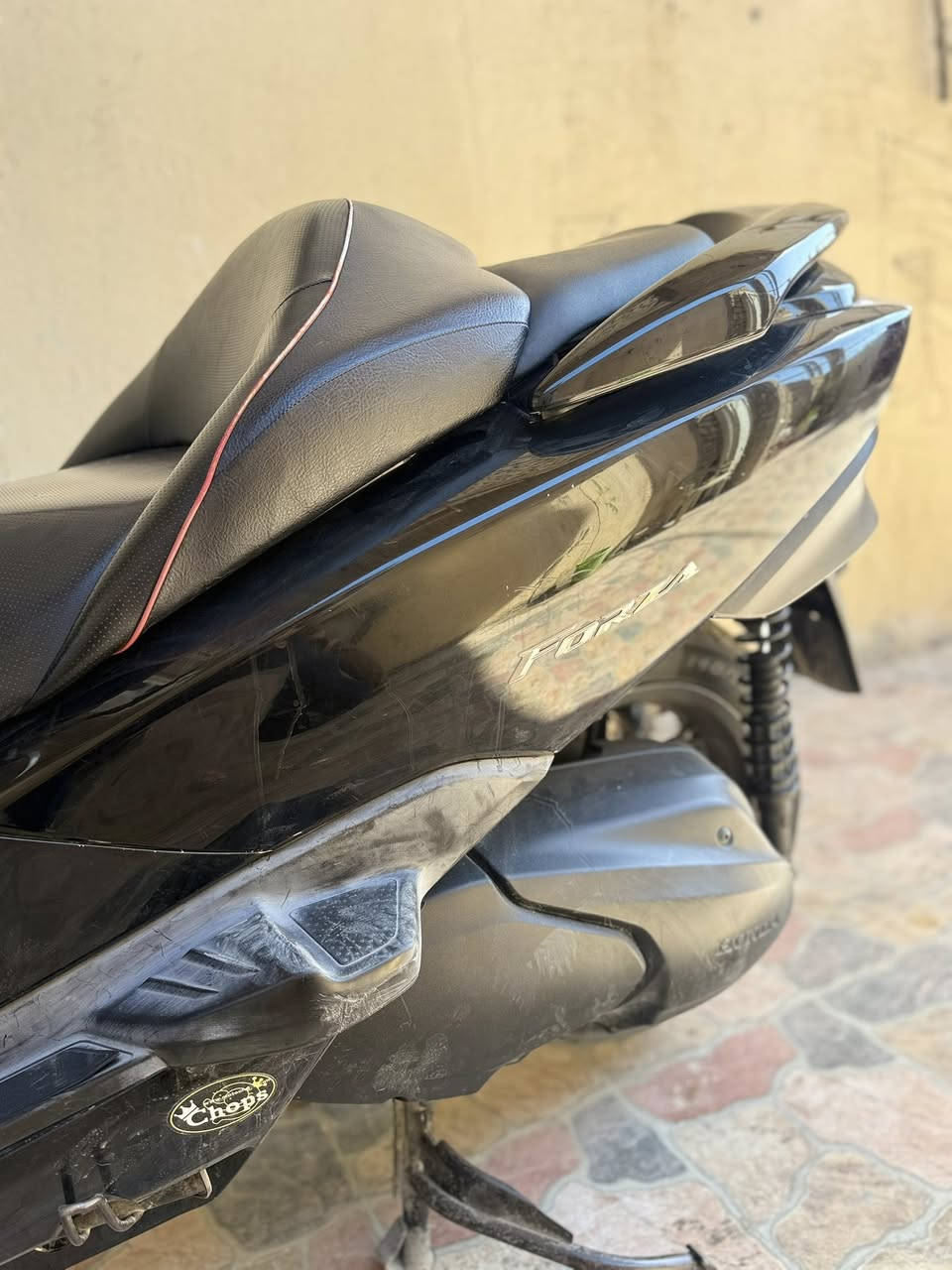 فورزا صفر عشرة درجة رمبه مكينة وكير مكفولة ماشية 25 لايت زنون بلادي مكان واسط السعر 14ونص


**إذا كنت صاحب هذا الإعلان وتريد حذفه لأي سبب، رجاءا أرسل رسالة إلى الدعم الفني**