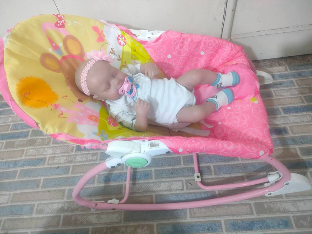 للبيع


**إذا كنت صاحب هذا الإعلان وتريد حذفه لأي سبب، رجاءا أرسل رسالة إلى الدعم الفني**