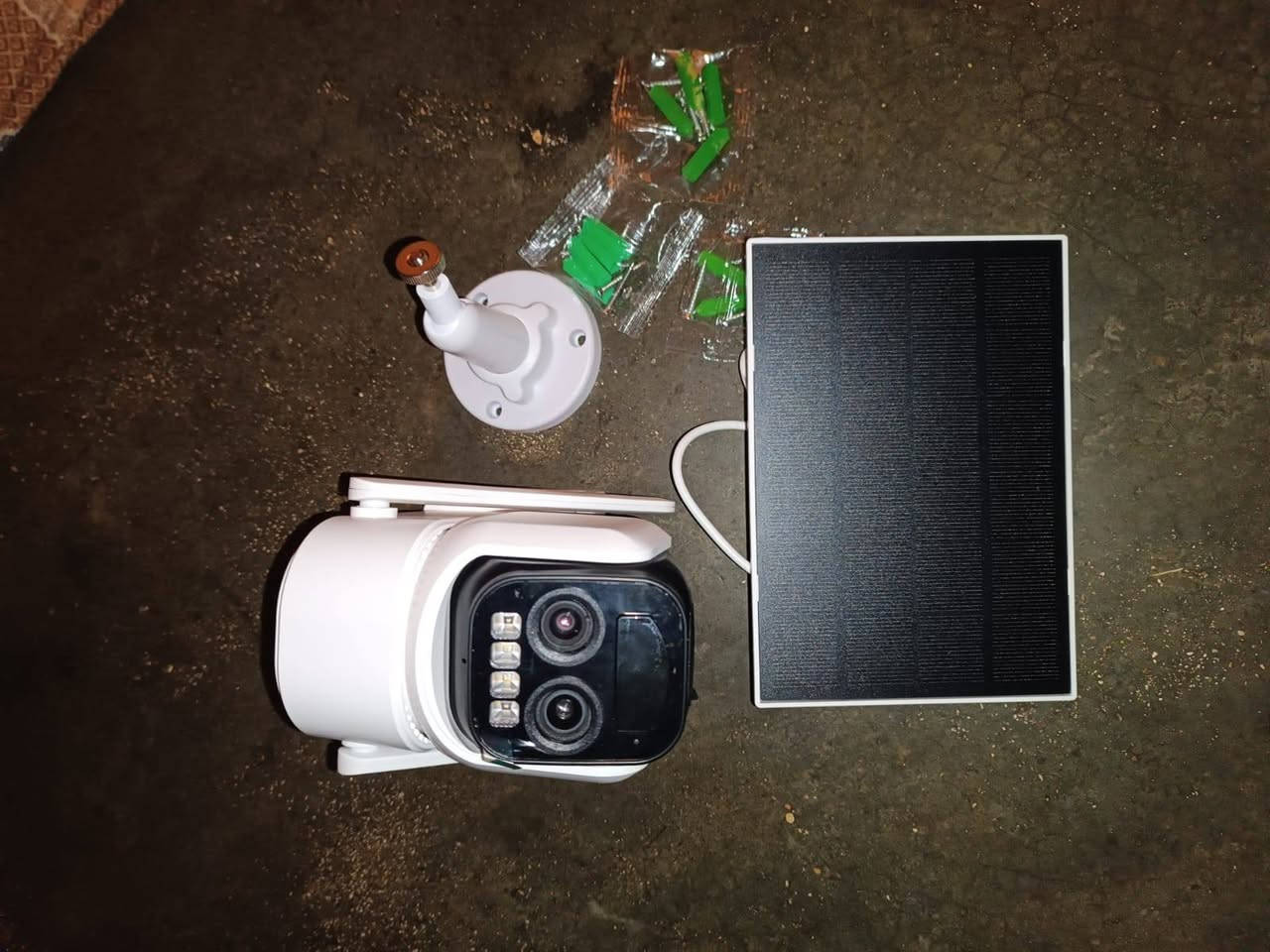 متوفر كامره طاقه شمسيه FHD انطني سعر وبالعافيه


**إذا كنت صاحب هذا الإعلان وتريد حذفه لأي سبب، رجاءا أرسل رسالة إلى الدعم الفني**