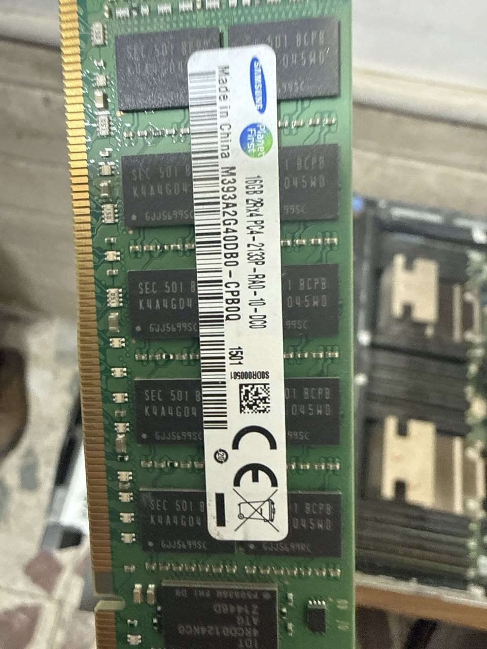 السلام عليكم
سيرفر للبيع DELL R 730X


**إذا كنت صاحب هذا الإعلان وتريد حذفه لأي سبب، رجاءا أرسل رسالة إلى الدعم الفني**