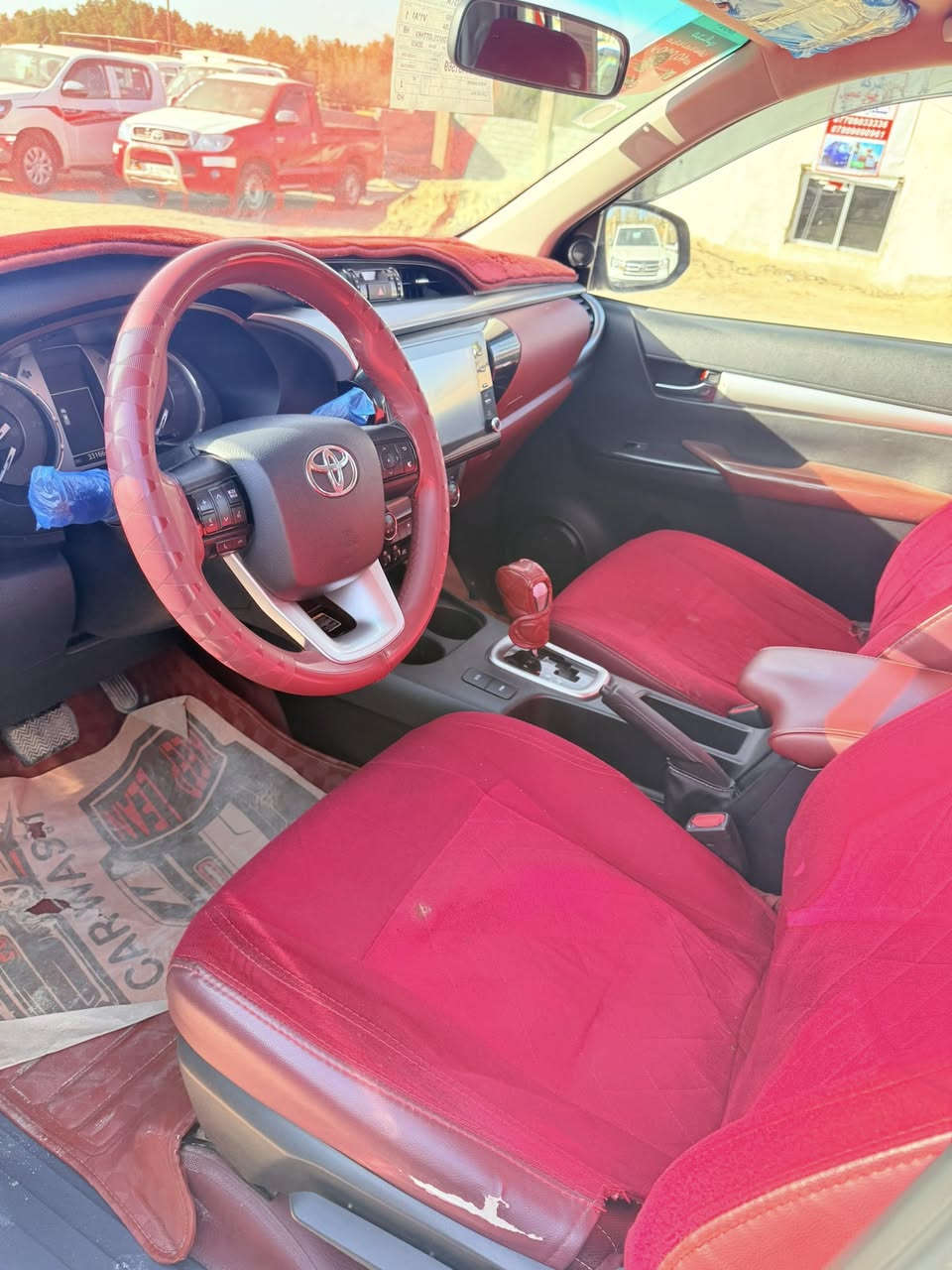 هايلوكس 2025 اوتوماتيك ماشية 33 الف رقم بصرة تحويل مباشر سيارة مكفوله ضمان شركة ساز
السعر300 ورقه مكاني البصرة سفوان ***********

***********
