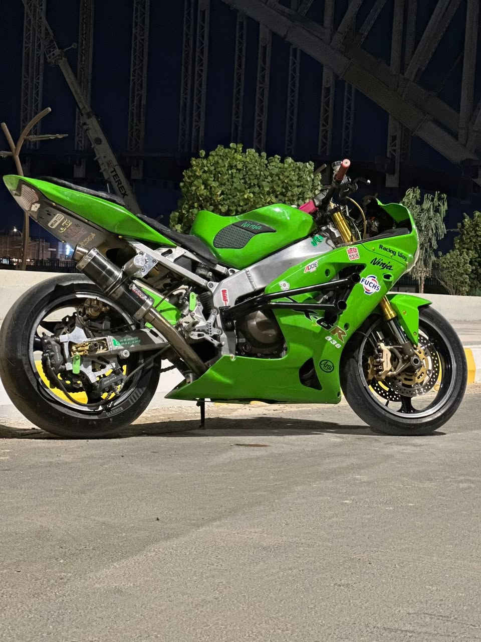 سلام عليكم دراجه كاوسكي 636مكفوله كير مكينه تزويدي اصلي 
1كزوز مايف
2درع اصلي 
3ستيرن رياضي 
4فجوج تي كاتو 
5انبار بريك برمبو 
6تانكي رياضي 
7دوس برمبو 
8دوسه خلفيه رياضي اصلي 
     سعر 32بيه مجال حك جيه   عنوان ناصريه سوك شيوخ رقم هاتف 📞   ***********
