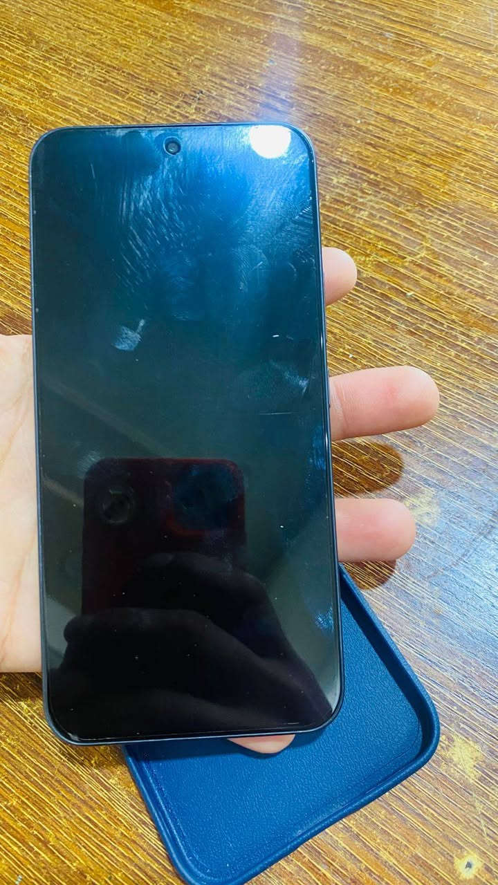 السلام عليكم
هونر 400 ذاكره ٥١٢ بطاريه 5000 جهاز نظيف مابي اي شخط للاستفسار الاتصال على ***********
