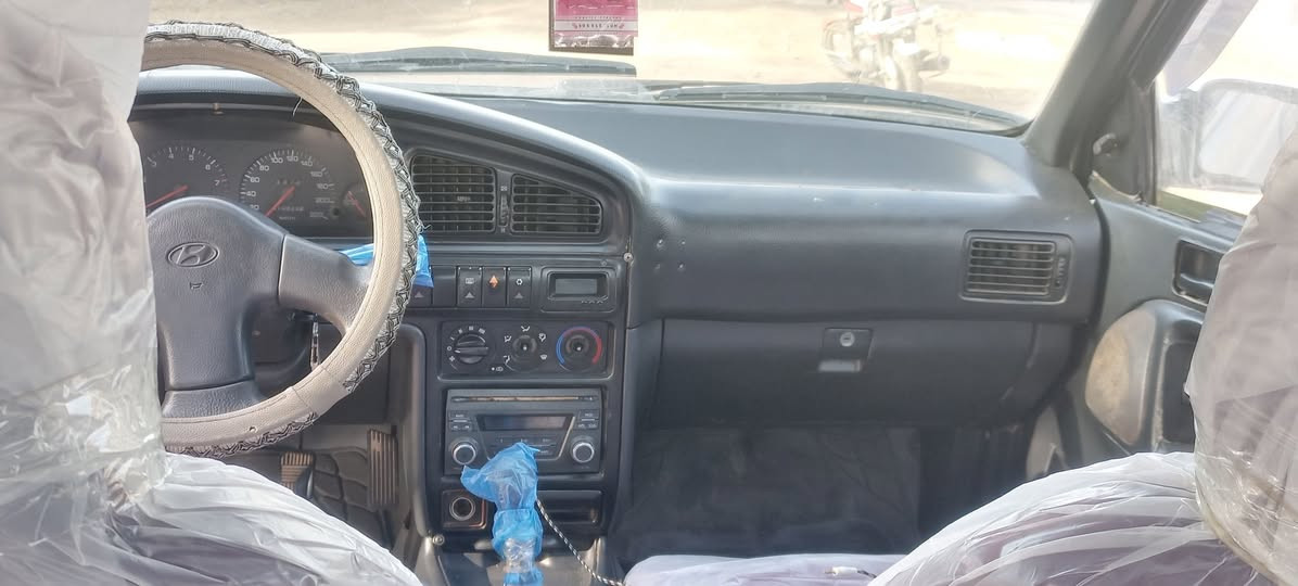 سوناتا للبيع موديل ١٩٩٤ جاهزه كامله مال جناي تبريد وتدفئه مابيهه نقص ابد ***********
السعر ٣٢
