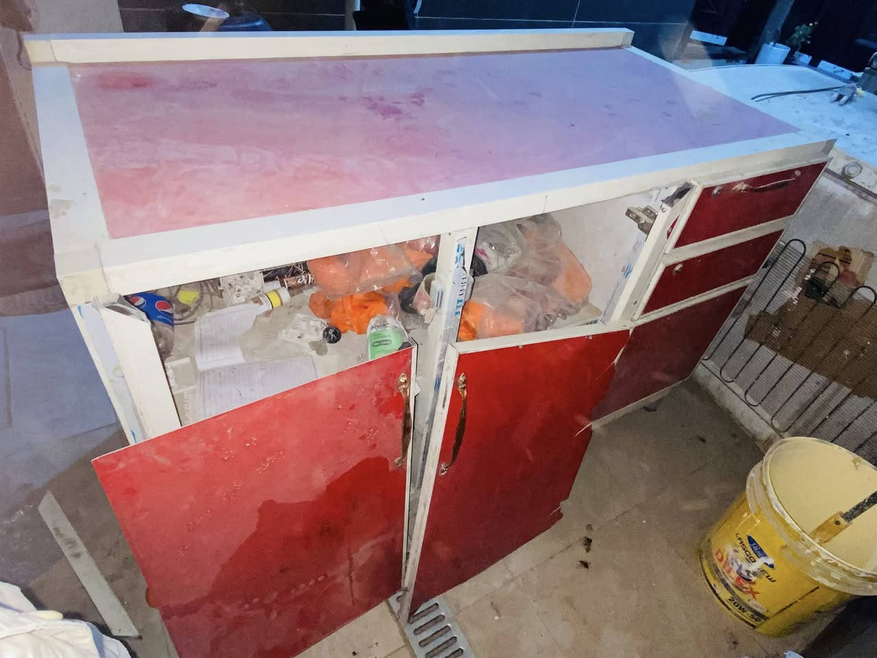 ميز للبيع بس بيبان مشلعه


**إذا كنت صاحب هذا الإعلان وتريد حذفه لأي سبب، رجاءا أرسل رسالة إلى الدعم الفني**