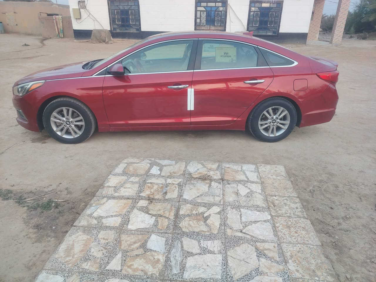 سوناتا موديل ١٦ رقم انكليزي واسط مواصفات عاديه. كاميرا دواره شاشه. تحكمات جهتين.. تبريد  مكينه گير كهربائيات  كفاله..  الگشر سونار ناشره.. حادث امريكه جاملغ وشئ بسيط من باب الصدر واليريد رقم الشاصي من خلال الاتصال انطي
أكثر تفاصيل عل الرقم *********** مكان الديوانيه... اني المالك مالته شخصيا
