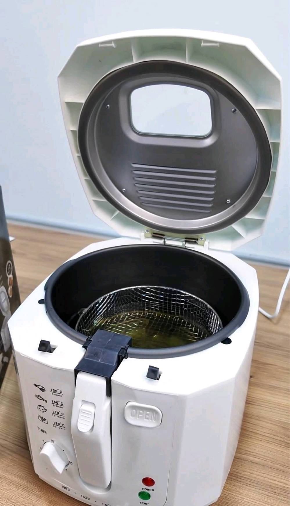 قلايه زيتيه جديده سعة بطلين زيت مكان غزاليه نهاية شارع الضغط على يمنه قرب حسينية جعفر الطيار 