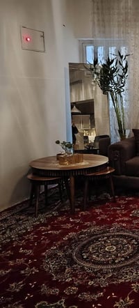 طبلات نضيفه عددهم ٥ صغار ٤ و وحده كبيره  سعر الشراء٢٥٠ الف عنوان بغداد...