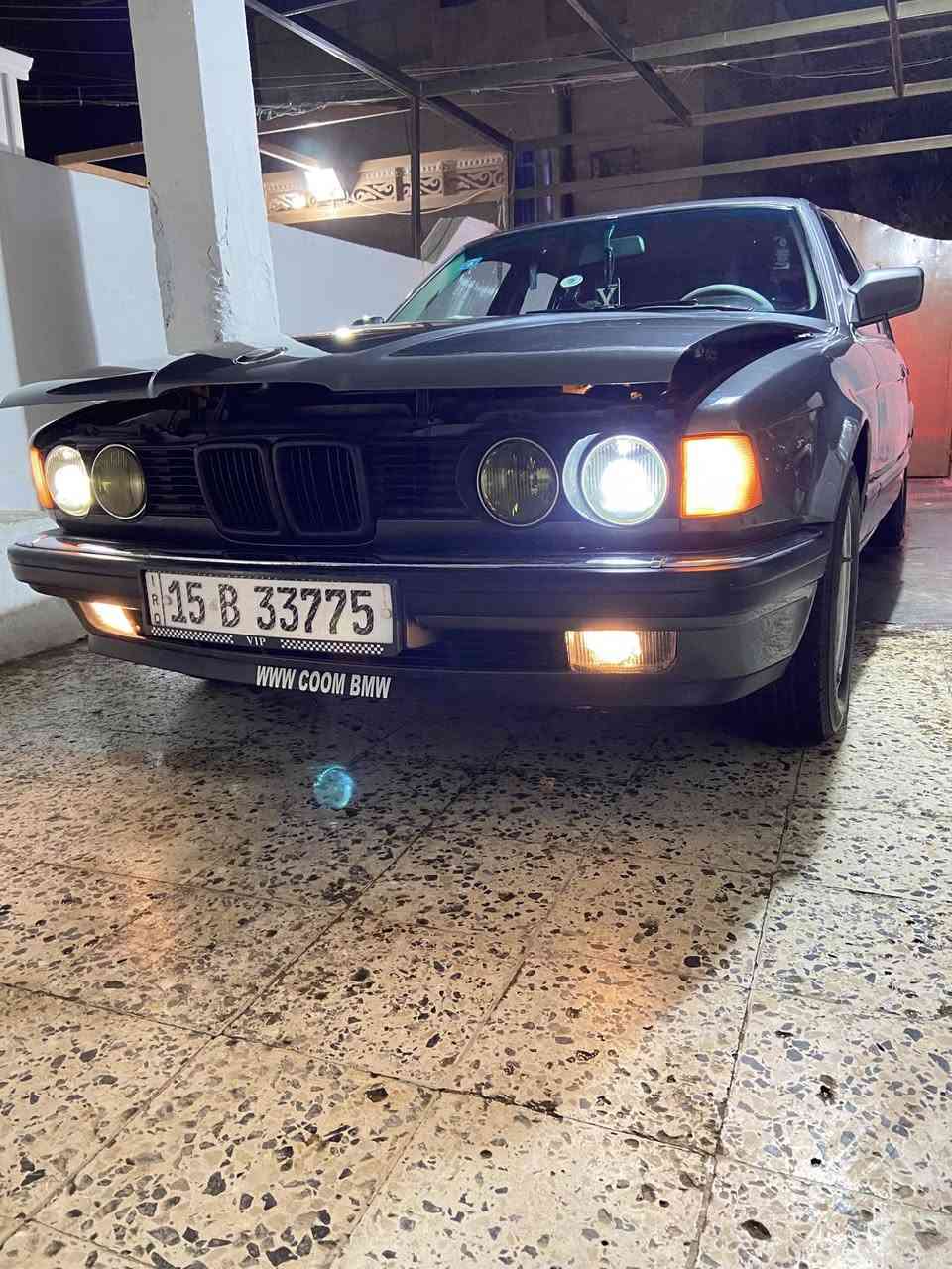 السلام عليكم اخوان بيئى 735 للبيع سياره أي نقص مابيها و بسمي مصبوغه حزام ما متواجد على فيس رقم الهاتف ***********
