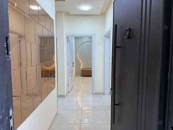 للايجار_في_السيدية
شقة في (مجمع المحبه) نضيفه جداً 
(للعوائل فقط)
تحتوي على :- (مؤثثه اثاث بالكامل) 
مساحه 103 متر 
صالة _مطبخ _ غرفتين نوم _ بارك مجاني _ مصعد 24 ساعه _ خدمات صحيه 
سعر الايجار:- مليون و250 

للاستفسار (متوفر واتس اب) :***********
الكوخ للتطوير العقاري
