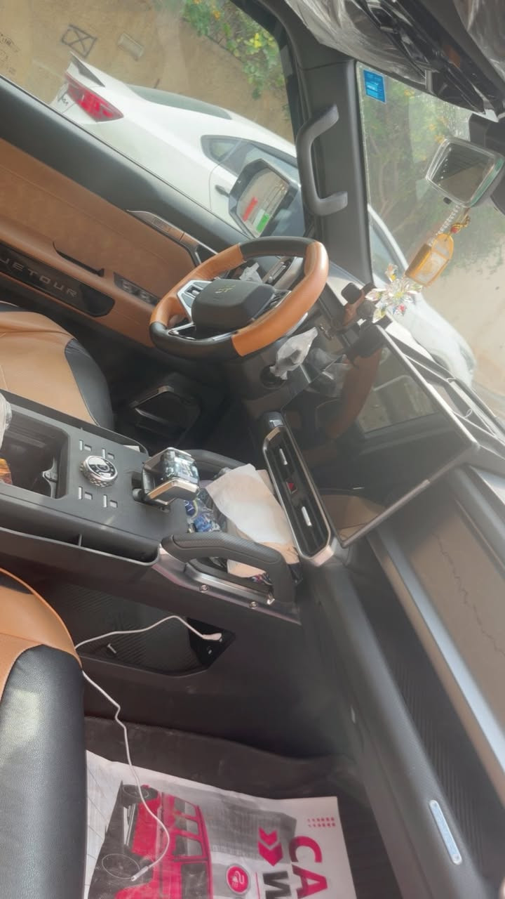 موديل 2025
ضمان شركة هارلم 
رقم بغداد باسمي 
لون مميز 
ماشيه 14 الف
بيها اقل من شبر صبغ بالچاملغ الأمامي 
عليها ppf مكلفني 21 ورقه سمك 10 مات 
عليها سستم كافه الكماليات الخاصه بالجيتور الاصليه
السعر 39 مليون وبيها مجال جدا بسيط
مكاني بغداد الغزاليه
***********
