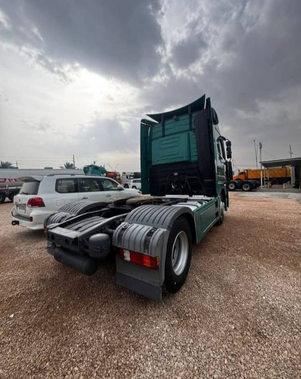 للبيع اكتروز 2008
رتايدر وثلاجه
مكفوله كفاله عامه
من جكه وفطر
ومكينه
سنويه جديده تحويل مباشر
مربوط صهريج
بس راس للبيع
سعر ٣٥٠ وبي مجال
الاتصال ***********
الاتصال ***********
