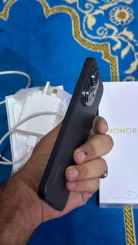 هونر ٤٠٠ 5G • ٥١٢ • كاميرا ٢٠٠ ميغا