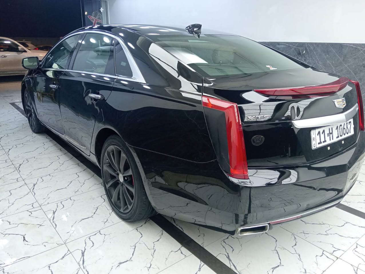 السلام عليكم كديلاك موديل 2017 
بغداد بأسمي تحويل مباشر 
سيارة xts 
فول مواصفات عدا الفتحة 
سيارة حلوة مال جناي 
صبغ حزام 
فول مواصفات عدا الفتحة
مكاني بغداد شهداء السيدية 
تقاطع دريويش 
***********
السعر 115 بيها مجال قليل
حدادية تخم تاير جديد بغداد, العراق
