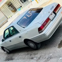 راس الثور • ٢٠٠٠ • فتحة سقف